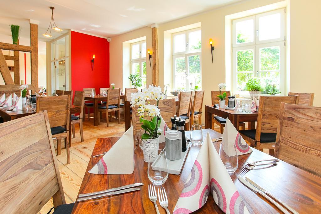 Restaurant & Pension Eshramo Barth Zewnętrze zdjęcie
