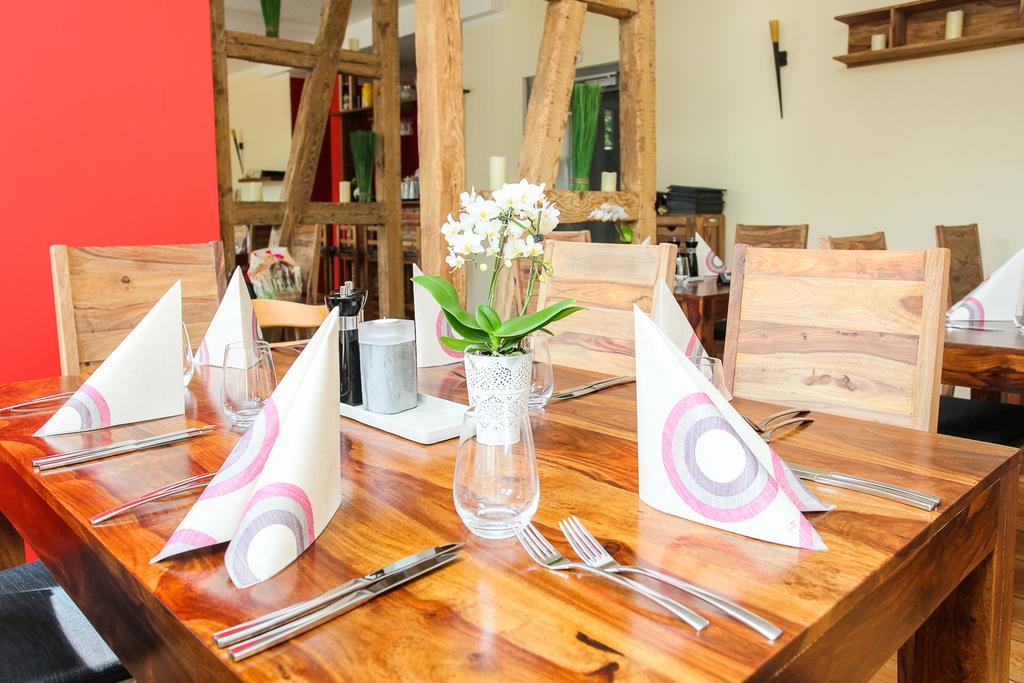 Restaurant & Pension Eshramo Barth Zewnętrze zdjęcie